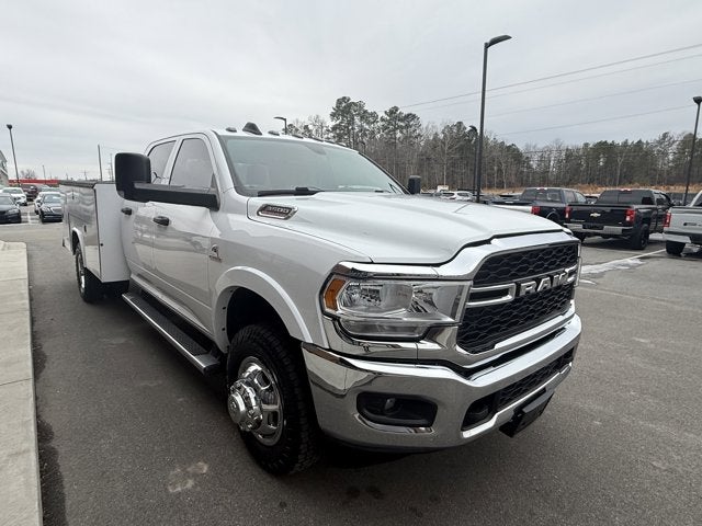 2022 RAM 3500 Chassis Cab Tradesman