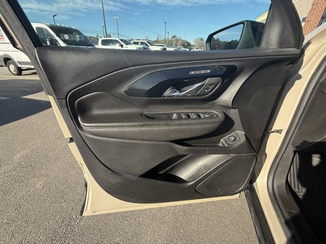 2022 GMC Terrain AT4