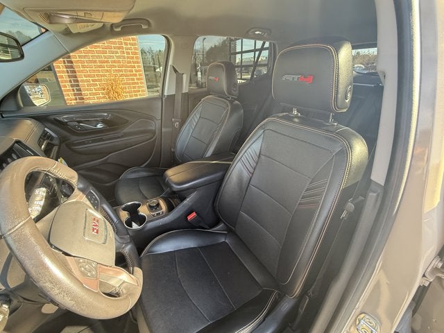 2022 GMC Terrain AT4