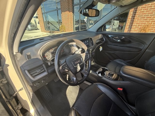 2022 GMC Terrain AT4