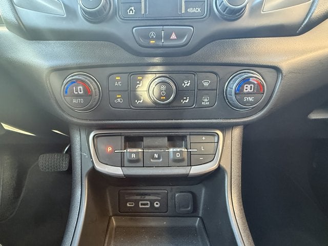 2022 GMC Terrain AT4