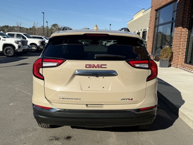 2022 GMC Terrain AT4