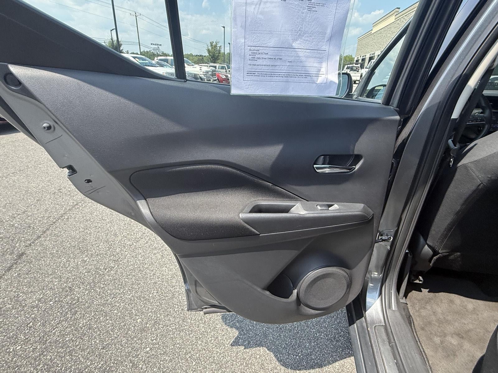 2023 Nissan Kicks SV