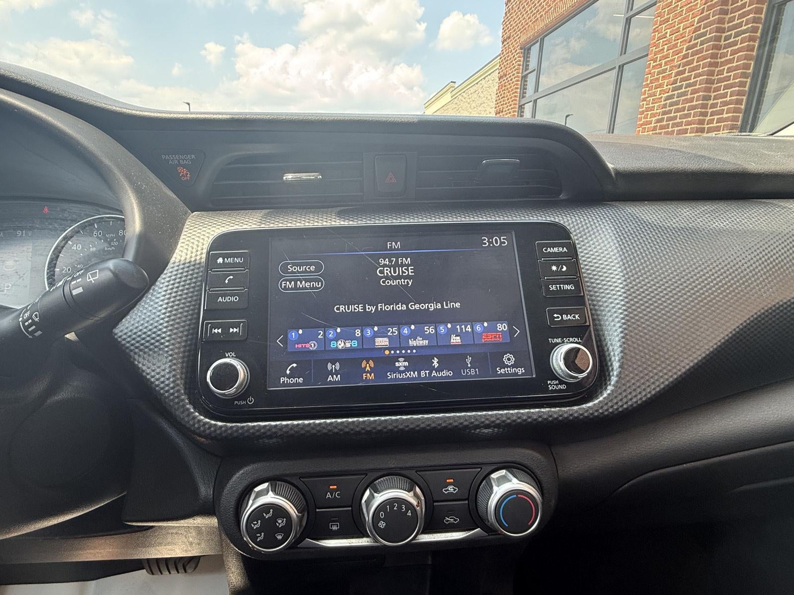 2023 Nissan Kicks SV