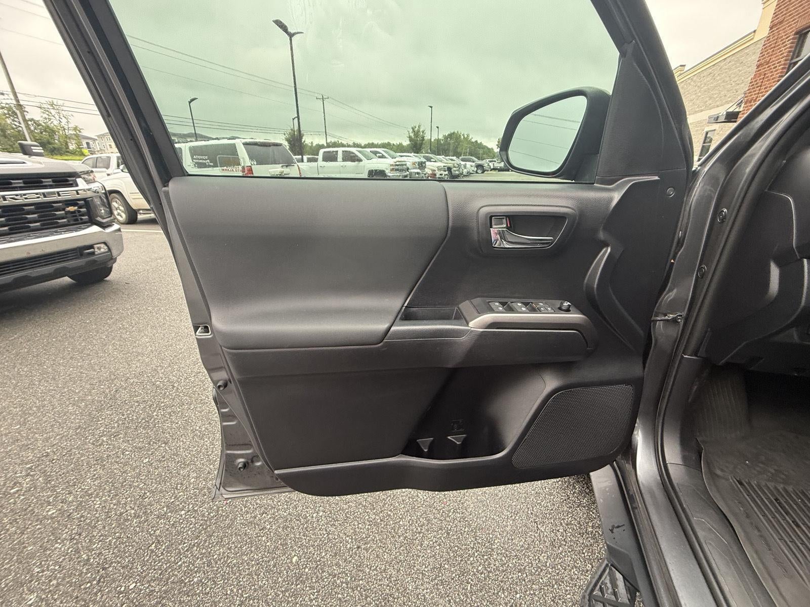 2021 Toyota Tacoma TRD Sport