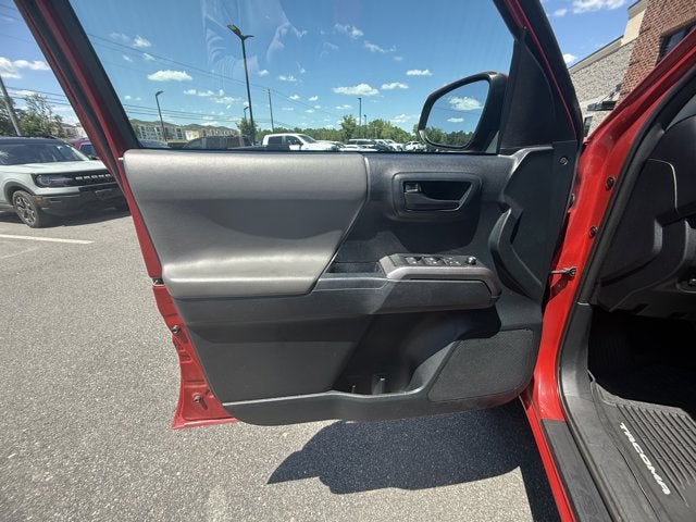2017 Toyota Tacoma SR5