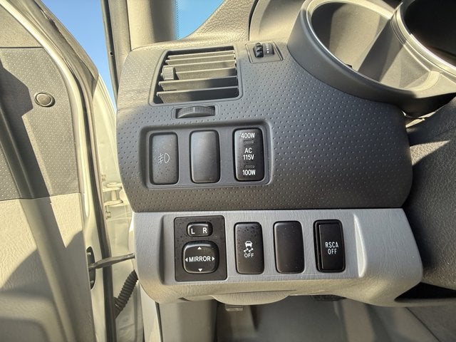 2010 Toyota Tacoma 4WD Double V6 AT (Natl)