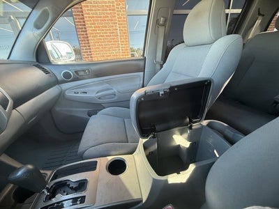 2010 Toyota Tacoma 4WD Double V6 AT (Natl)