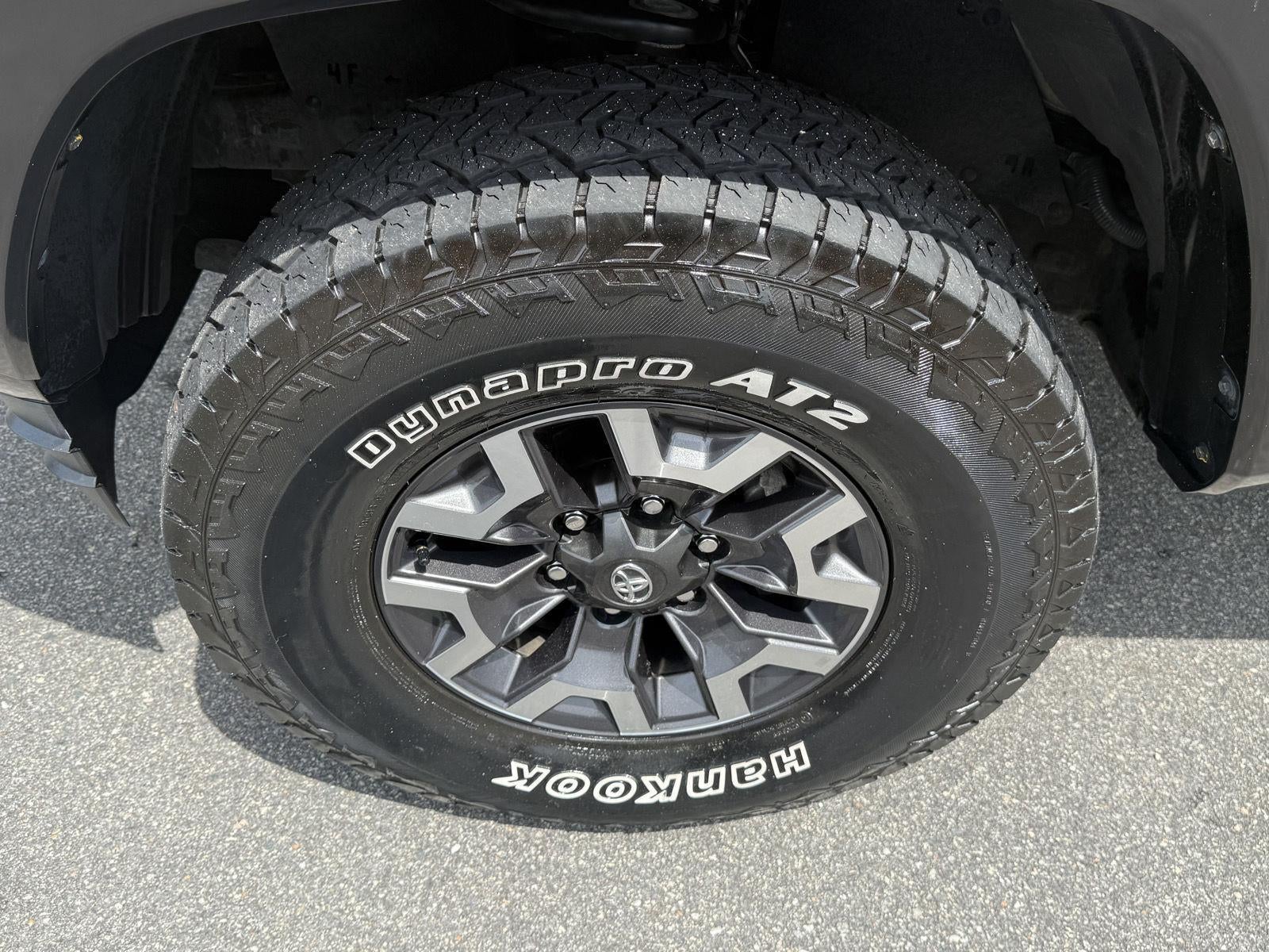 2022 Toyota Tacoma SR5