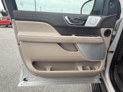 2022 Lincoln Navigator L Reserve
