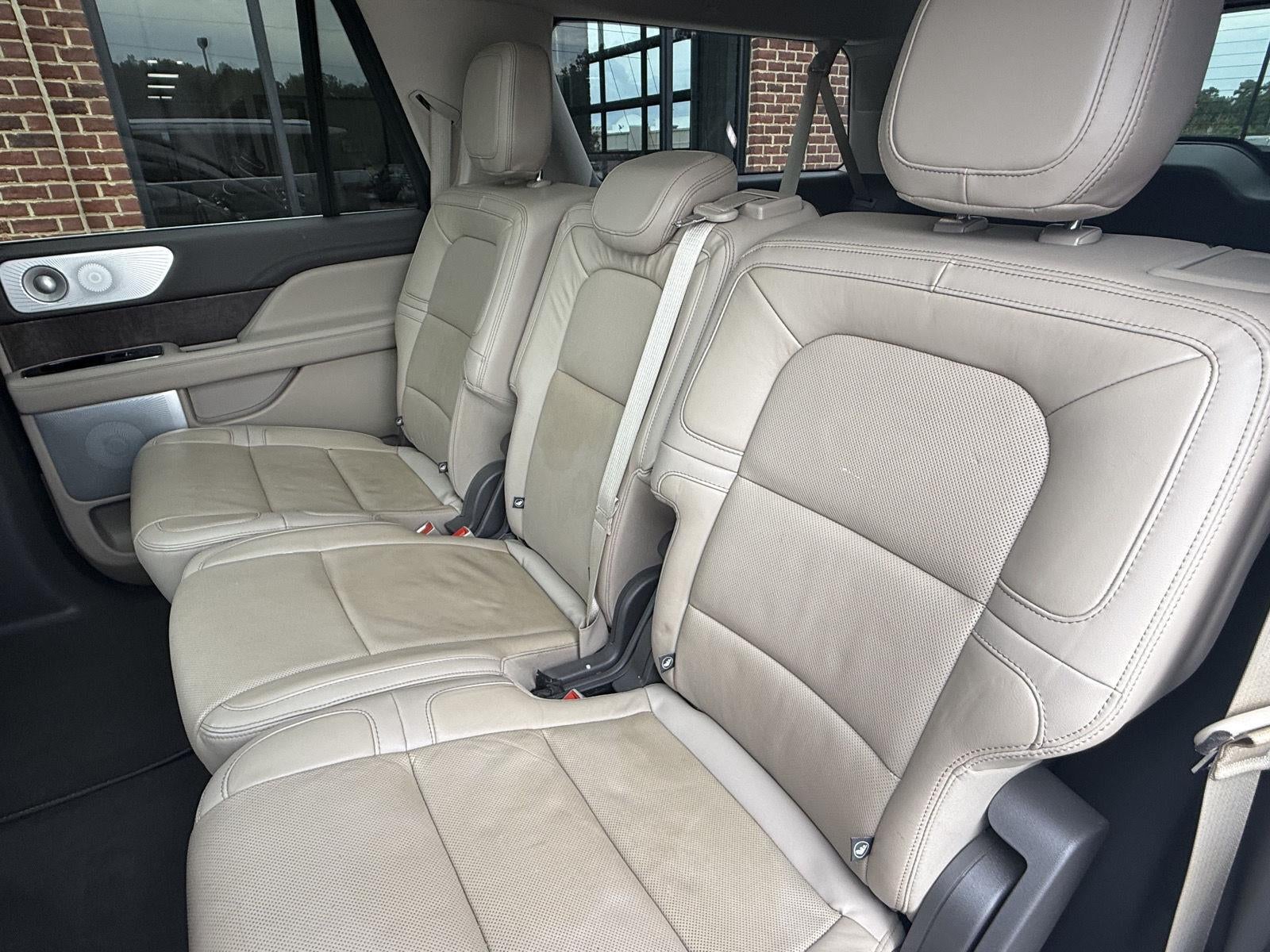 2022 Lincoln Navigator L Reserve