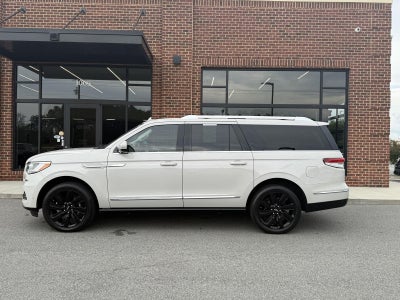 2022 Lincoln Navigator L Reserve
