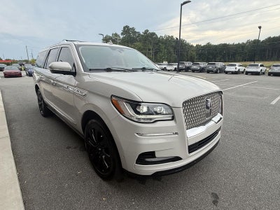 2022 Lincoln Navigator L Reserve
