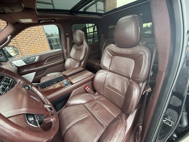 2021 Lincoln Navigator L Black Label