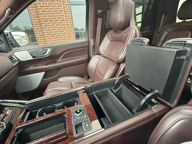 2021 Lincoln Navigator L Black Label