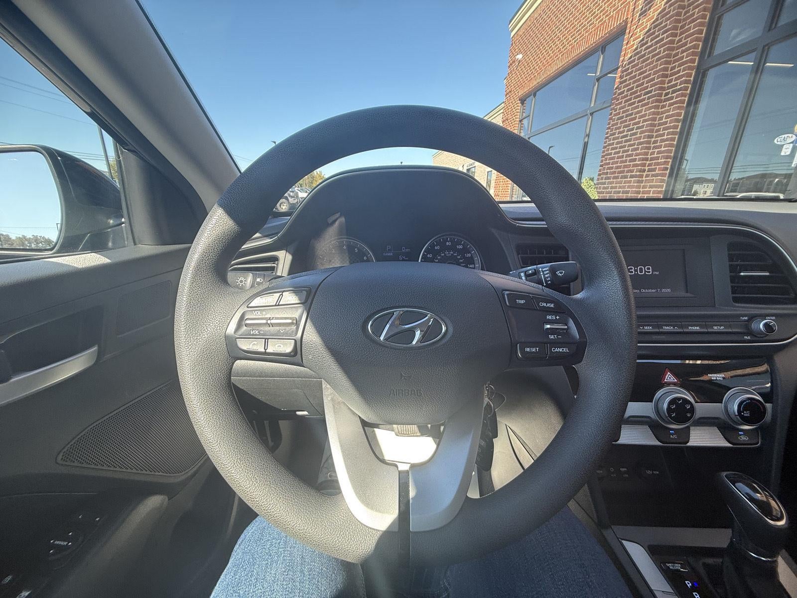 2019 Hyundai Elantra SE