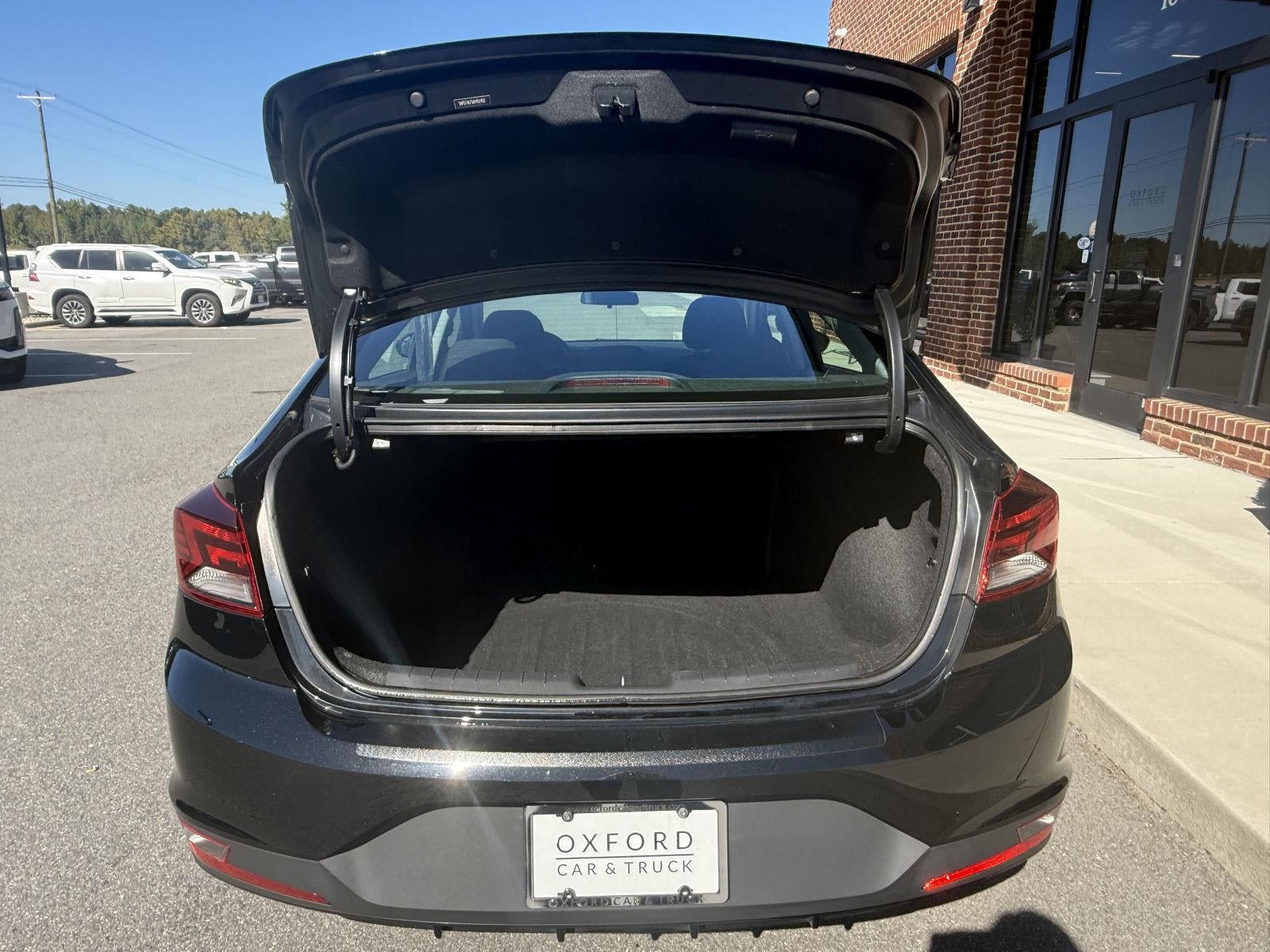 2019 Hyundai Elantra SE