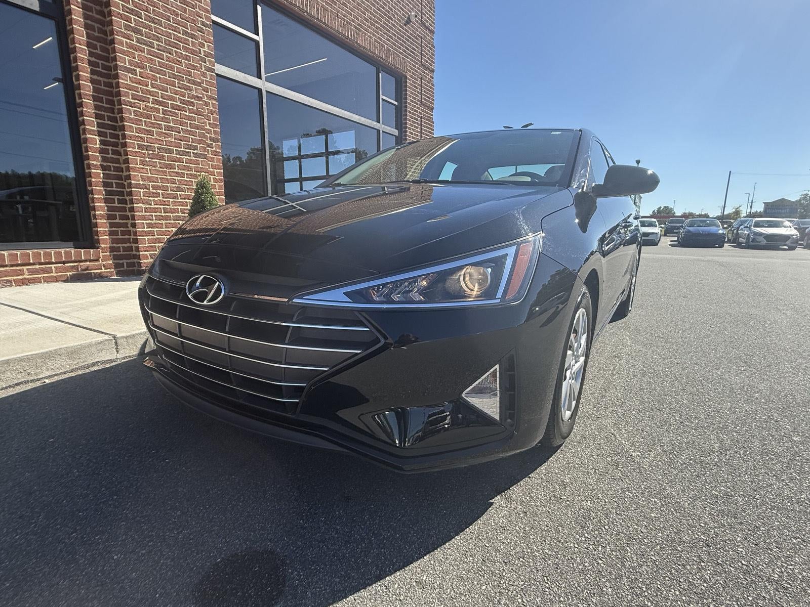 2019 Hyundai Elantra SE