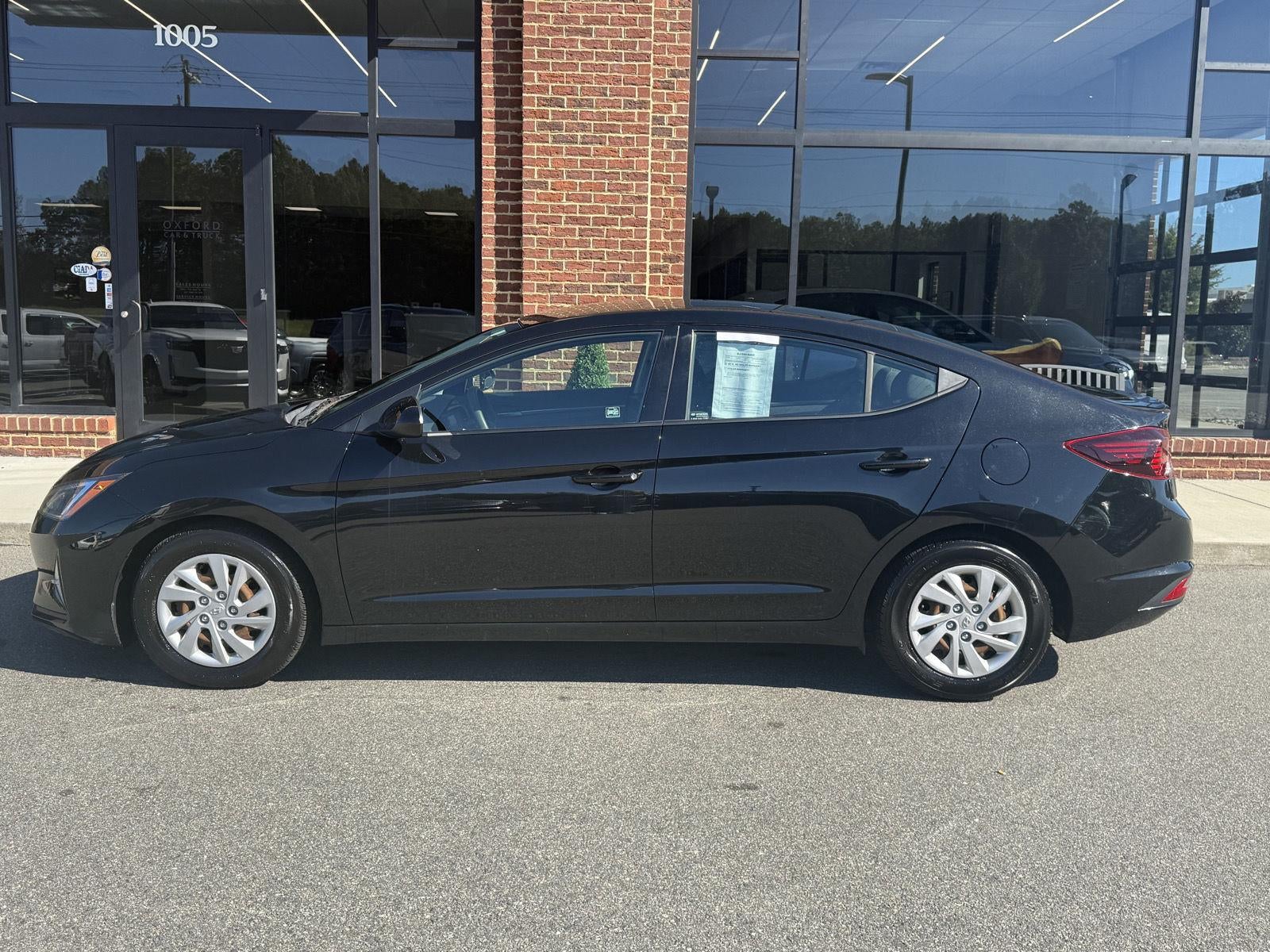 2019 Hyundai Elantra SE