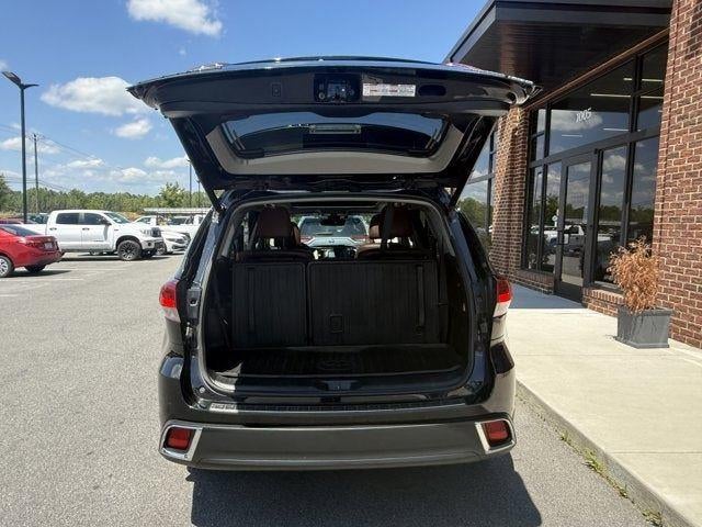 2017 Toyota Highlander Limited