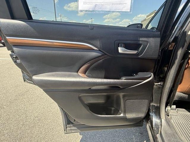 2017 Toyota Highlander Limited