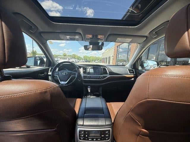 2017 Toyota Highlander Limited