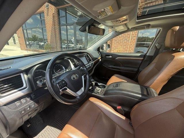2017 Toyota Highlander Limited
