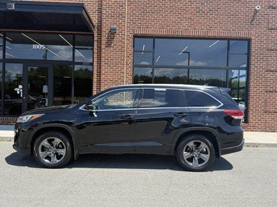 2017 Toyota Highlander Limited