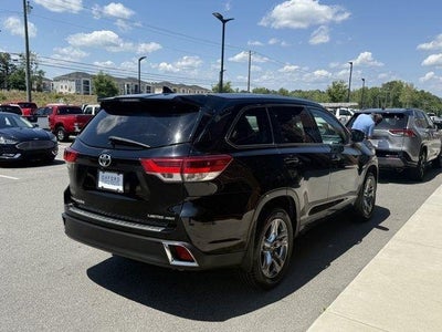 2017 Toyota Highlander Limited