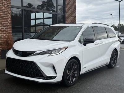 2021 Toyota Sienna XSE