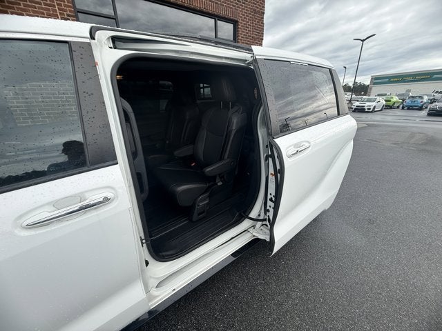 2021 Toyota Sienna XSE
