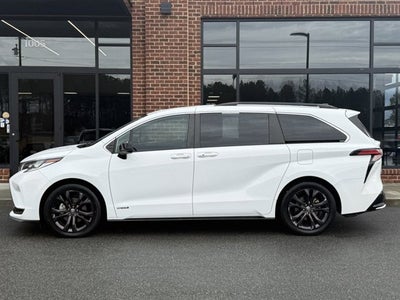 2021 Toyota Sienna XSE