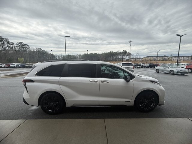 2021 Toyota Sienna XSE