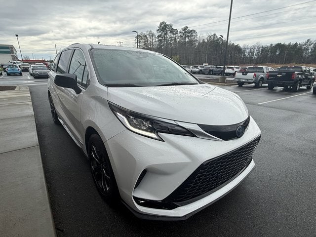 2021 Toyota Sienna XSE