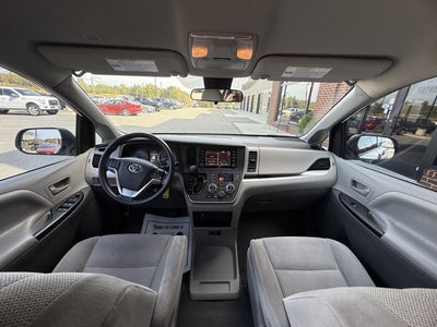 2020 Toyota Sienna L