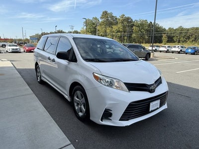 2020 Toyota Sienna L