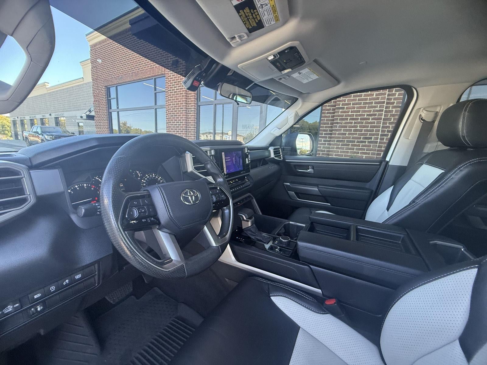 2022 Toyota Tundra SR5