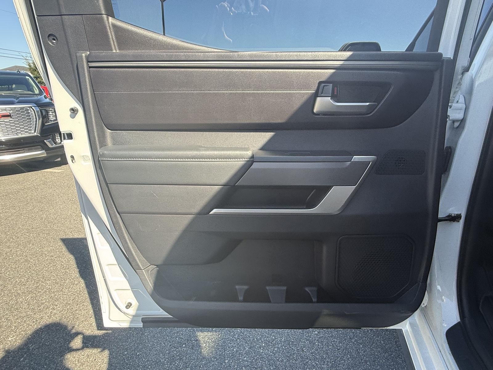 2022 Toyota Tundra SR5