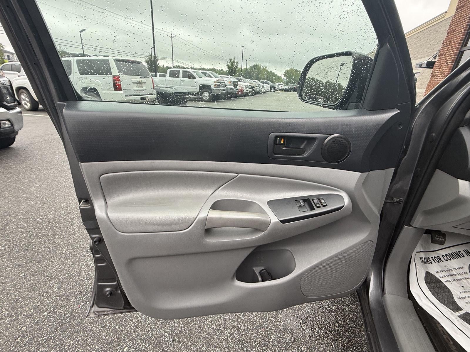 2013 Toyota Tacoma Base