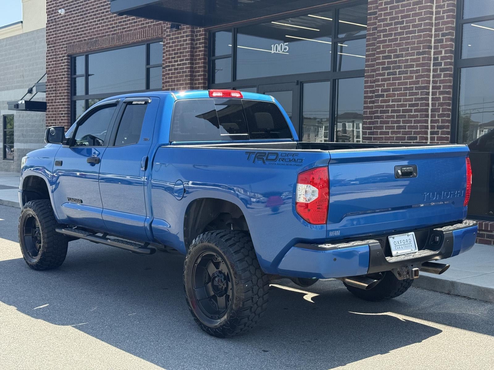 2016 Toyota Tundra Truck SR5