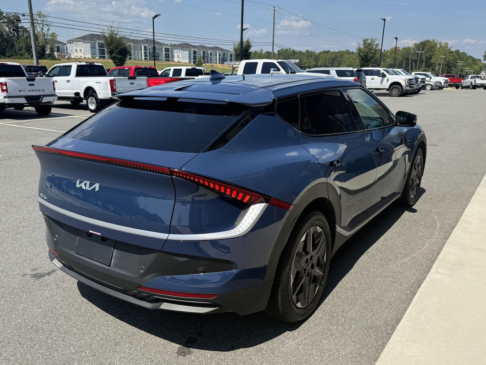 2025 Kia Ev6 Light