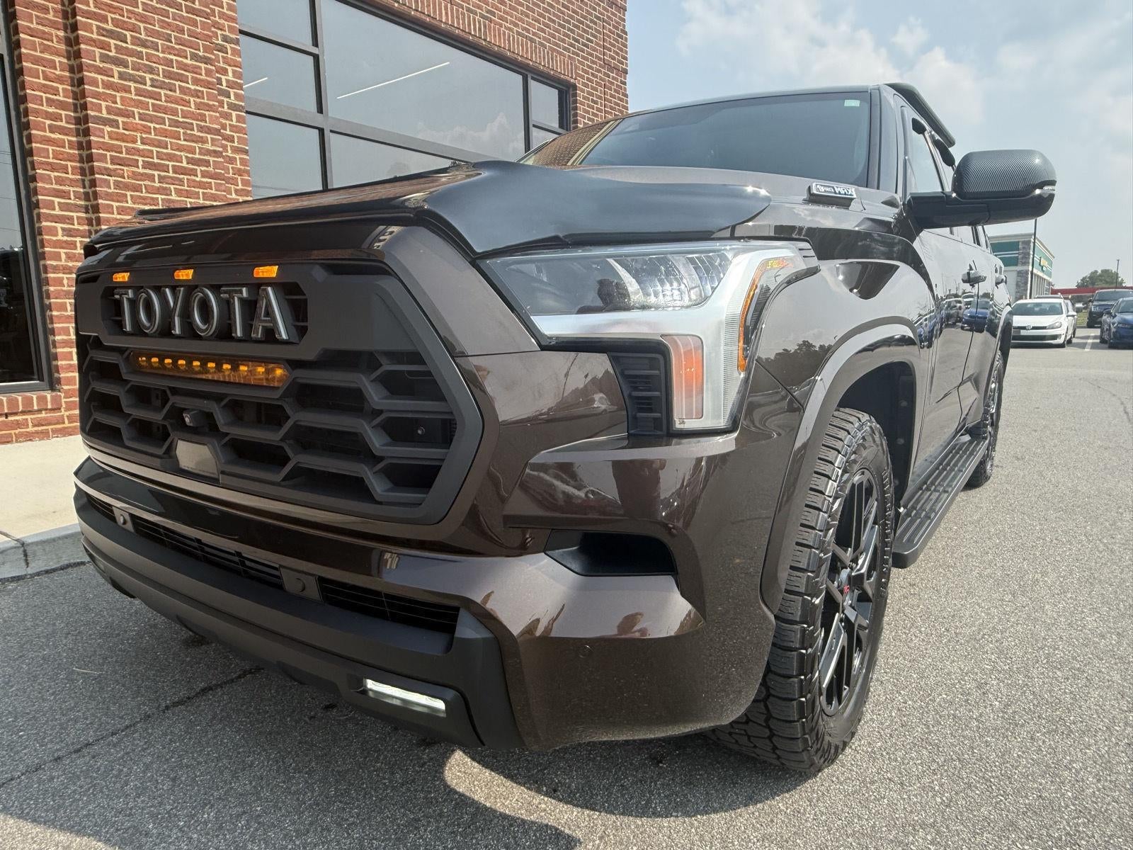 2023 Toyota Sequoia SR5