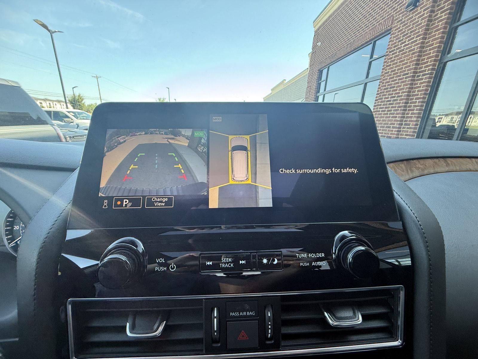 2022 Nissan Armada SL
