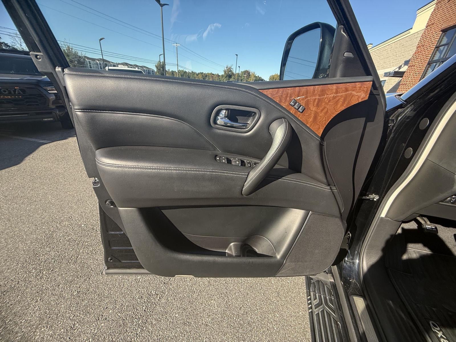 2018 INFINITI QX80 Base