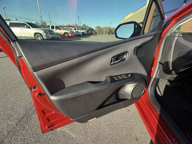 2016 Toyota Prius Three Touring