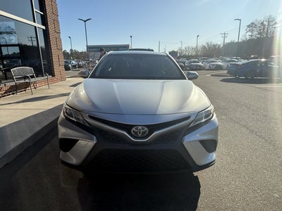 2018 Toyota Camry SE