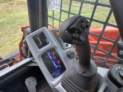 2022 KUBOTA SVL97-2 SKID STEER