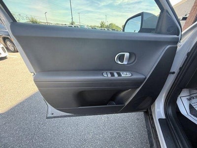 2023 Hyundai IONIQ 5 SE