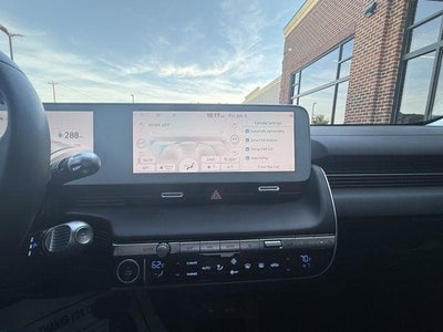 2023 Hyundai IONIQ 5 SE