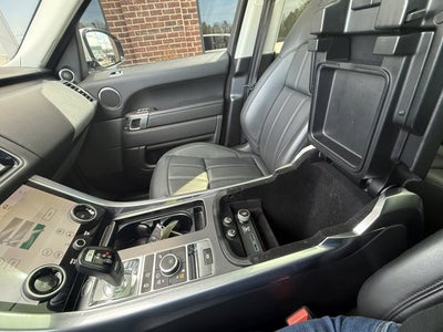 2021 Land Rover Range Rover Sport SE